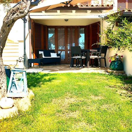 Appartamento Lu Fraili San Teodoro  Esterno foto